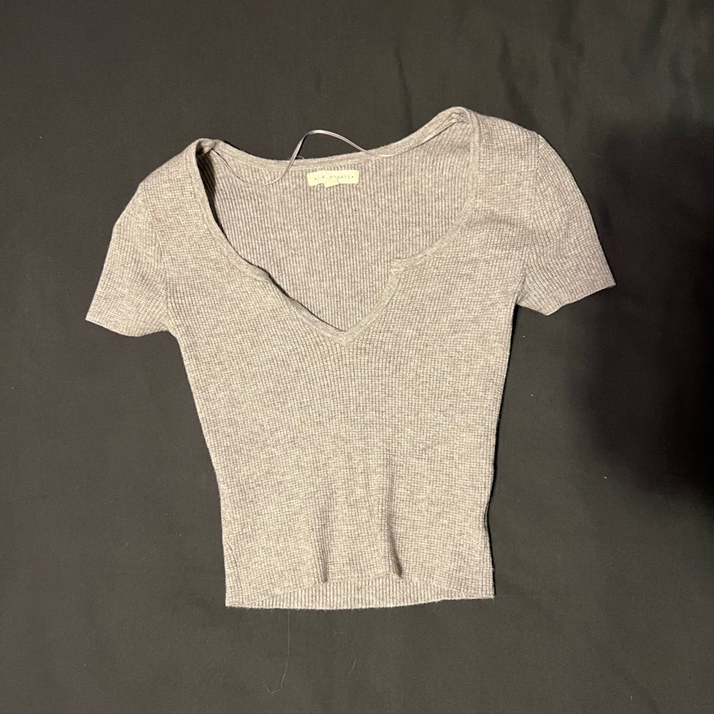 Crop top knitted shirt